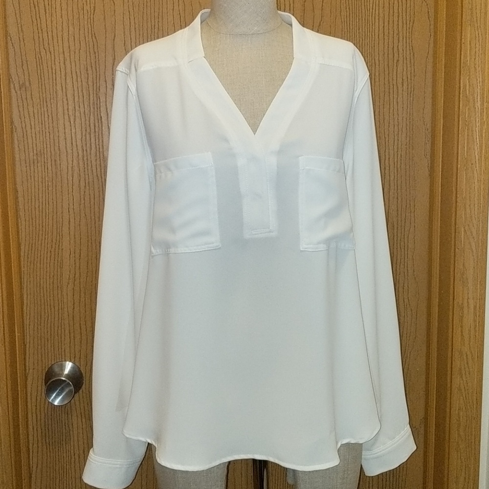 Nine West long sleeve top